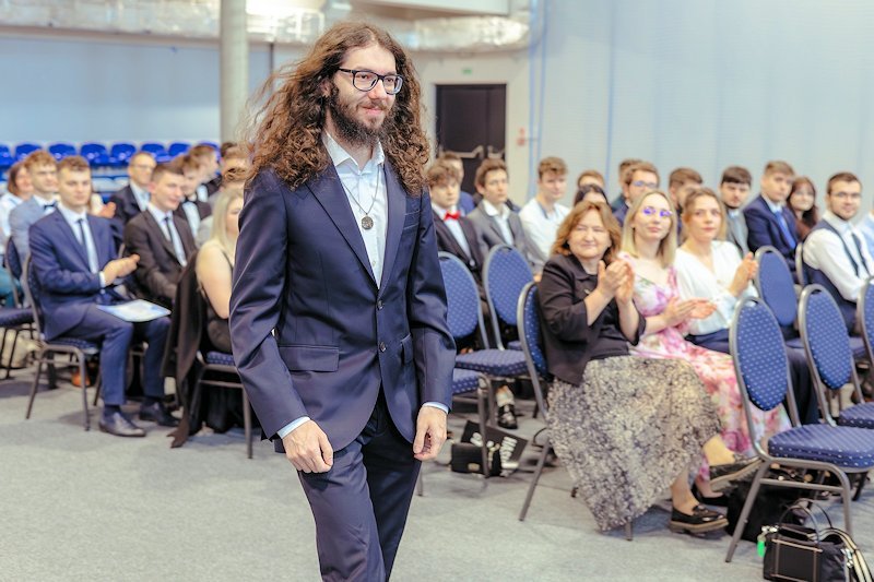 Pożegnanie klas maturalnych